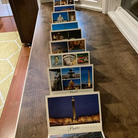 Souvenir Postcard Book-Paris Ville Lumiere 18 UNUSED Cards. Collectible & NEW. - Picture 3 of 14